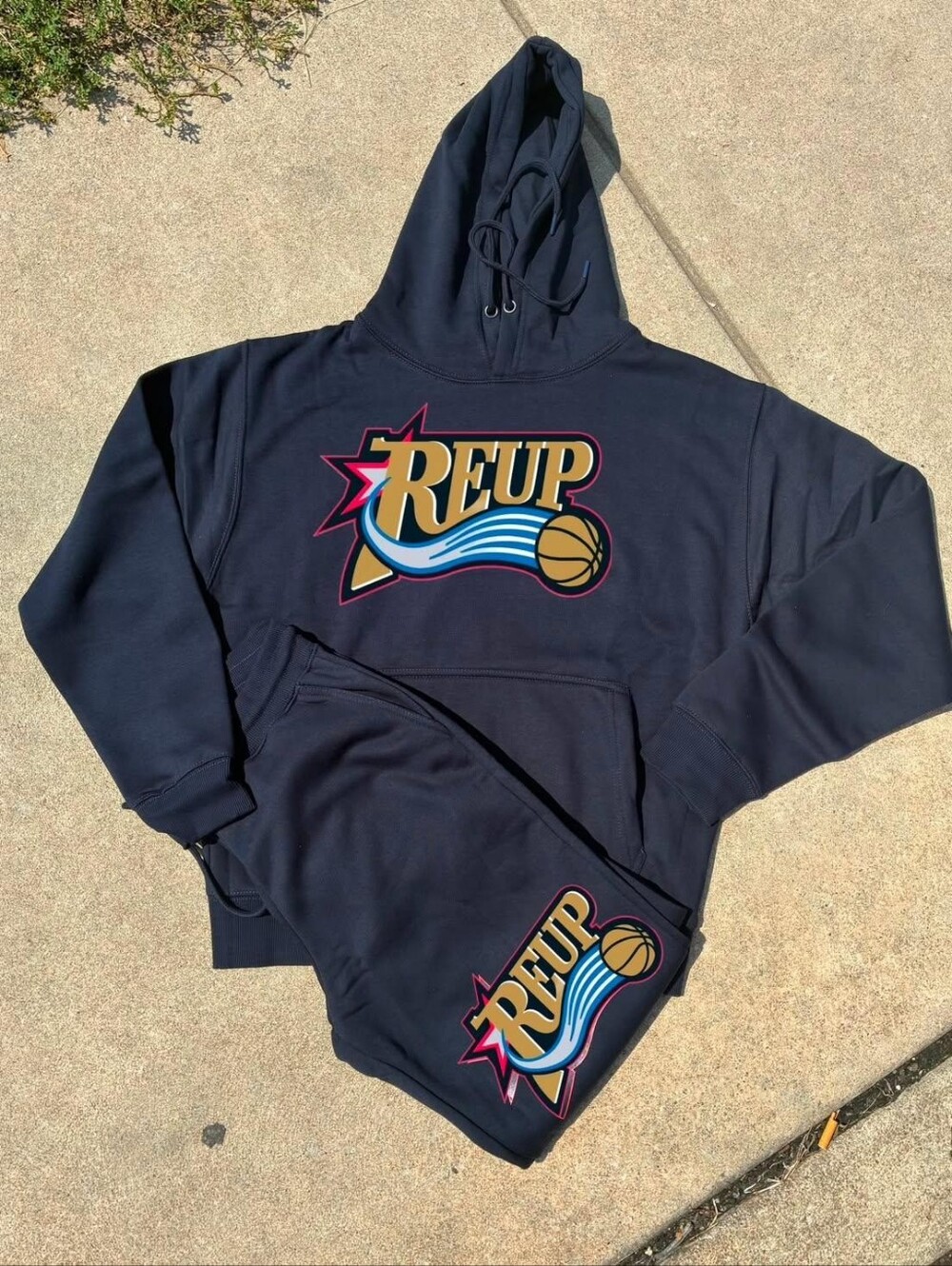 Hoodie & Sweatpants Set -